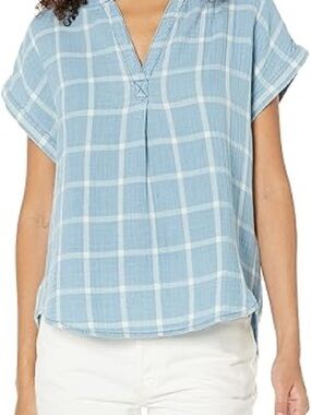 Lucky Brand Light Blue Plaid Split V-Neck Short Sleeve Top